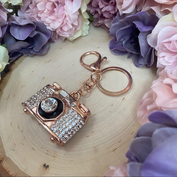 Crystal and Gold Camera Keychain Charm - Picture 7 of 12